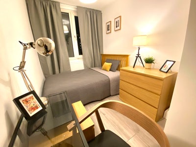 New decorated, twice a week cleaning service  Main Photo