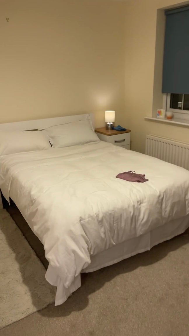 Lovely large double ensuite in friendly house Main Photo