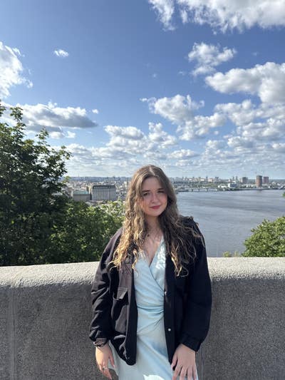 Looking for a room in london Main Photo