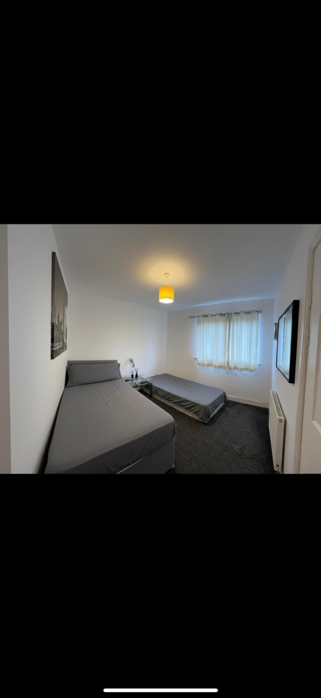 Flat for rent Main Photo