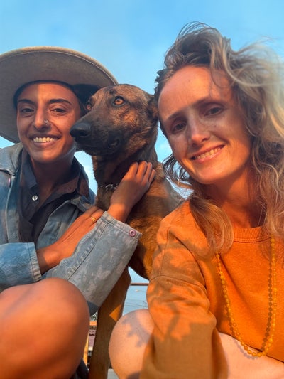 Peaceful and creative share Main Photo