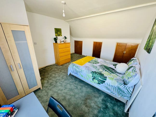 🌟 Cozy Double Rooms in Harlesden – Zone 3 🌟 Main Photo