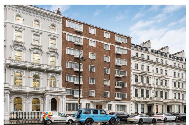 Roommate wanted south kensington Main Photo