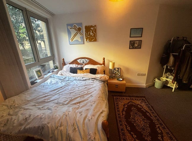 Double Room with Private Bathroom in Islignton  Main Photo