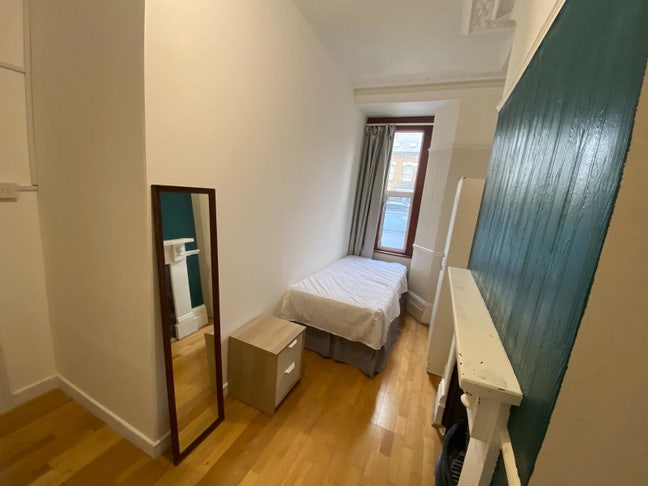 ✨ 🛌 2X Single Rooms to Let in- Ealing Main Photo