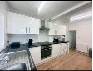 Rooms to Rent  Main Photo