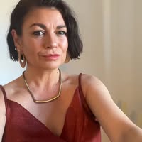 46 year old Female seeks a double room Main Photo