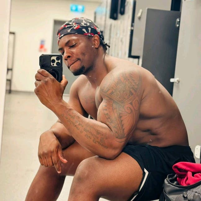 31 year old Male seeks a double room Main Photo