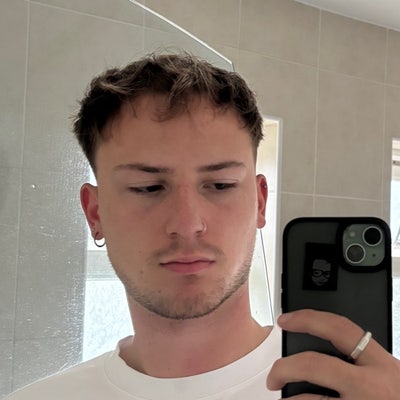 Looking for friendly, easy going & fun people... Main Photo