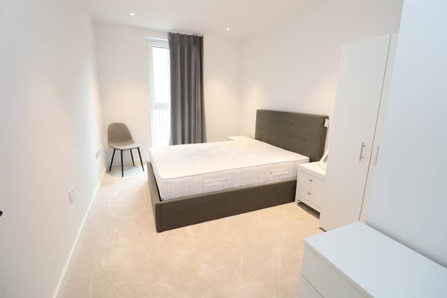 Southall, Newly built, Newly furbished, Modern Main Photo