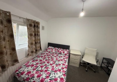 Double room for rentin St Mary Cray Main Photo