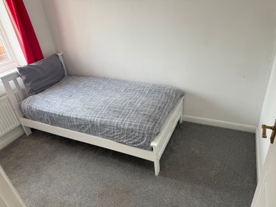 Taunton House - Share with One Other  Main Photo