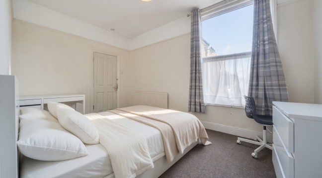 Double Rooms Southsea - Great Location! Main Photo
