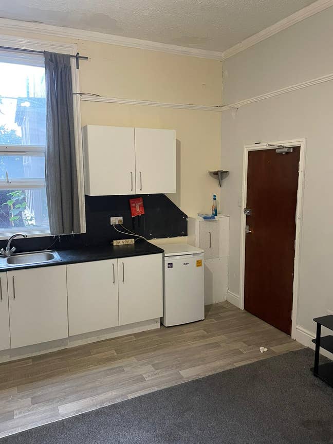 *** Studio Flat for Rent*** Main Photo