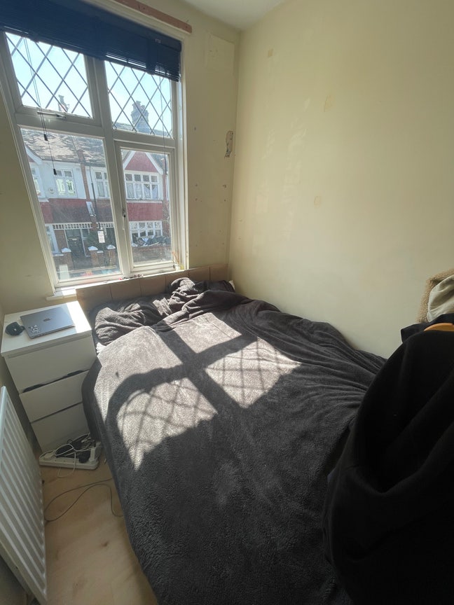 Sunny single Room in Spacious Hammersmith Flat Main Photo