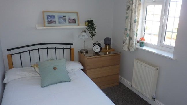 ☀️ Sunny, large double room for you Main Photo