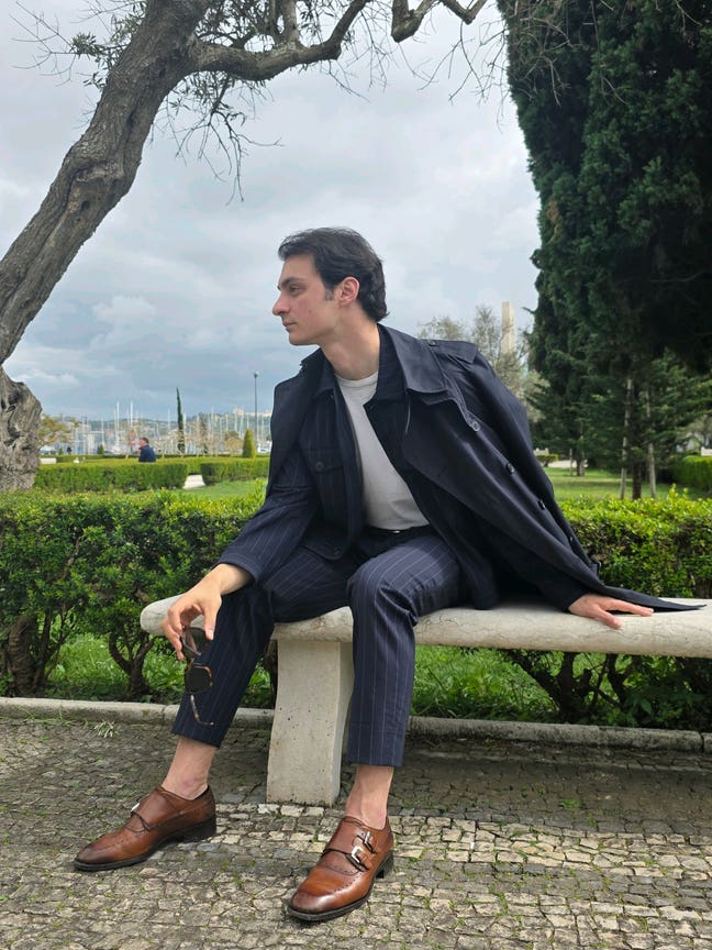 Professional Male seeks a double room Main Photo