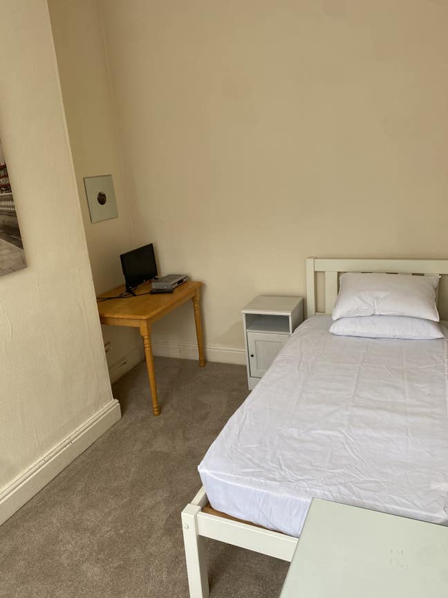 Room to let Tamworth town centre Main Photo
