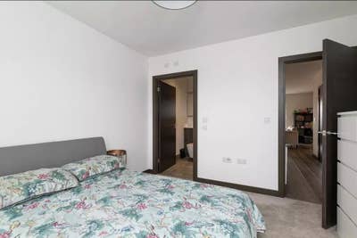 Room available in a 2 bedroom flat  Main Photo