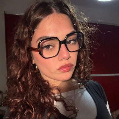 Looking for a room to rent Main Photo