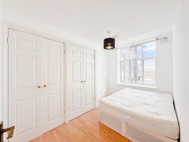 A beautiful 2 bedroom property in Holloway N7 Main Photo