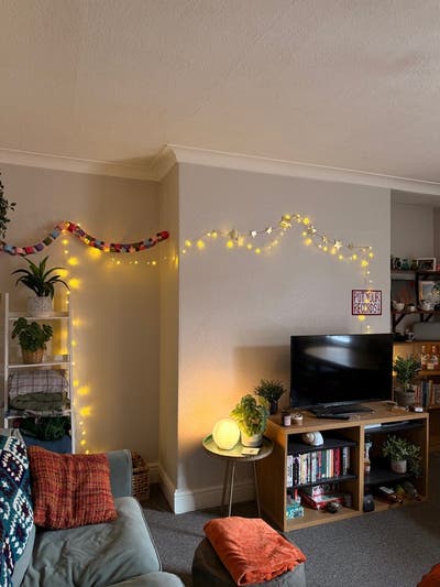 Double room next to Ilford Rd metro Main Photo