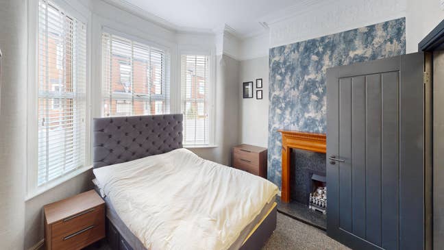 🌟✨ Great Value House Share in Swinton🌟✨ Main Photo
