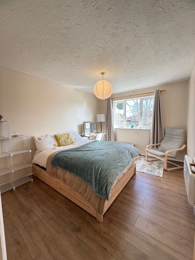 Double Bedroom for rent  Main Photo