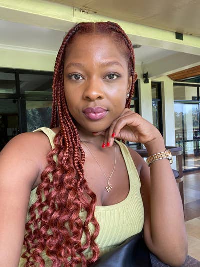 Professional Seeking Double/En-suite Room Main Photo