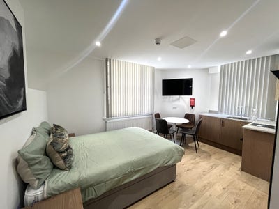 Brand New Studios Available Now🥳🍾 Main Photo