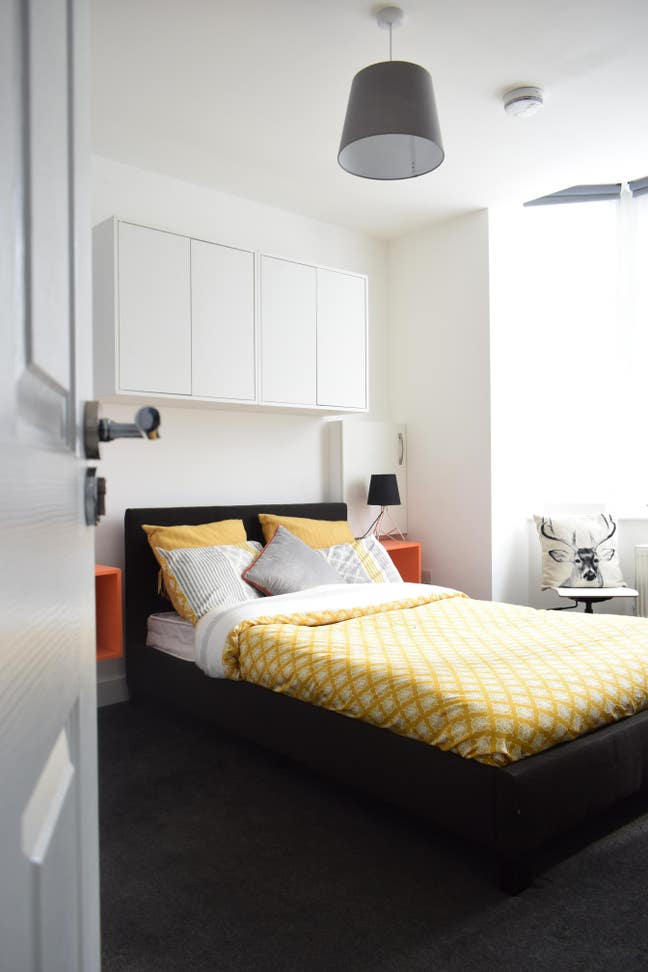 🧡 Lovely En-suite Room - 1 wk Free + &pound;50 Amazon  Main Photo