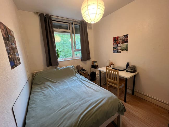 📍 Female Tenant Replacement – Zone 1 (Islington)  Main Photo