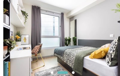 En-suite Room  Main Photo