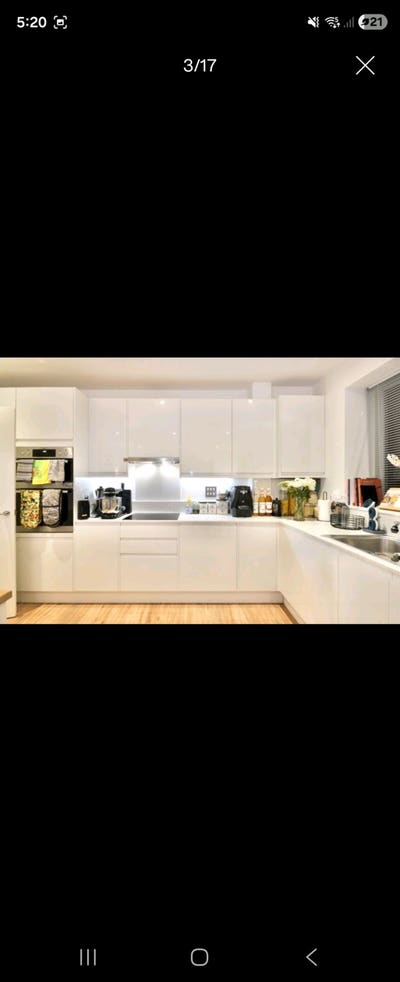 Lovely Ensuit room in quite relaxing place. Main Photo