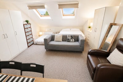 Spacious Double Rooms in Willesden Green Main Photo