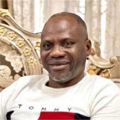 Professional Male seeks a single or double room Main Photo