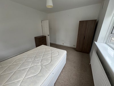 1 Bedroom available in Whitechapel  Main Photo
