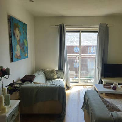 1 Double bedroom to rent in a flat in hulme &pound;650 Main Photo