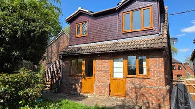 2 en-suite rooms available in Tilehurst Main Photo