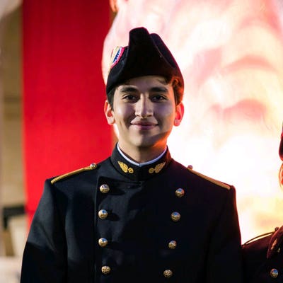 Looking for a room Main Photo