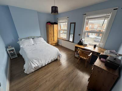 Double Room for Students/Young Professional Main Photo