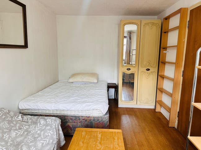 Fabulous Large Double Room No Bills Free Broadband Main Photo