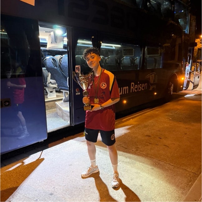 Looking for room/roomate Main Photo