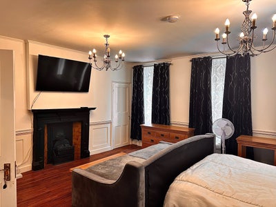 Soho room  Main Photo