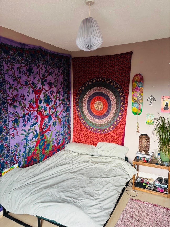 Double room to rent in friendly and sociable house Main Photo