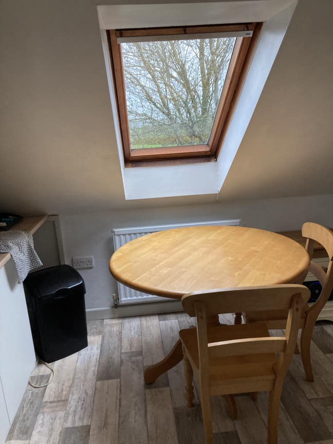 Loft conversion 3 room flat. Main Photo