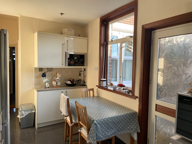 1 room  in shared house Milton, Southsea   Main Photo