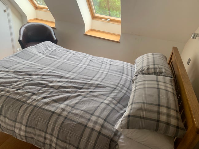 Double bedroom with en-suite  Main Photo