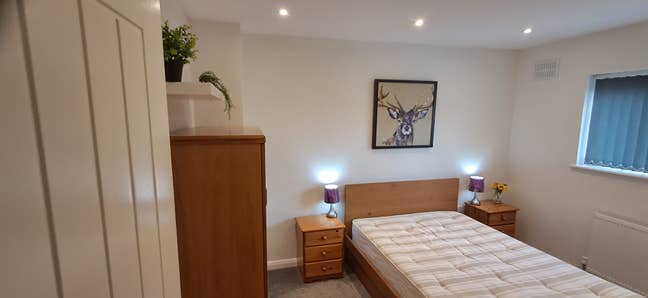 Double Room to Rent Main Photo