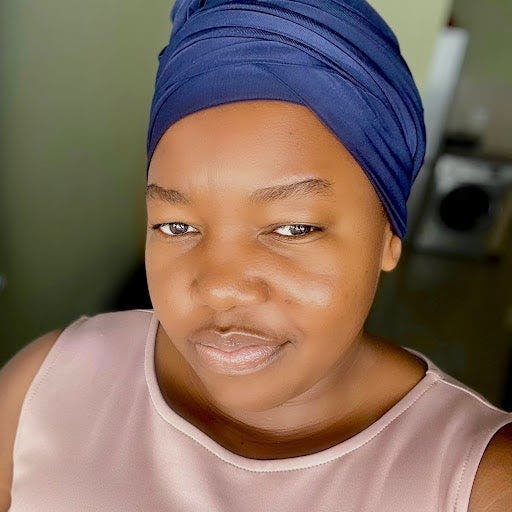 Professional seeking double room – parking r Main Photo